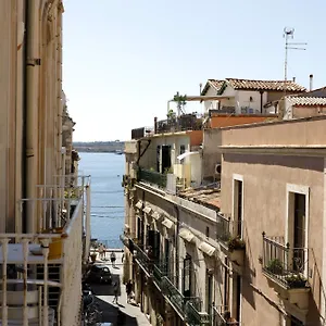 https://milonghita.sicilyhotelsitaly.net
